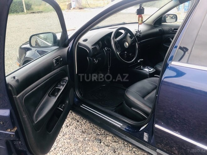 Volkswagen Passat 2003, 150,000 km - 1.8 l - Masallı