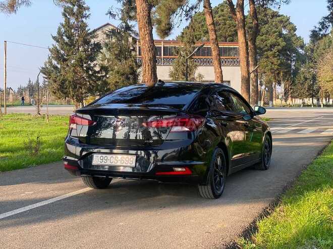 Hyundai Elantra 2019, 65,983 km - 1.6 l - Bakı