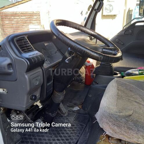 Isuzu NMR 85 H 2005, 205,000 km - 4.5 l - Qəbələ