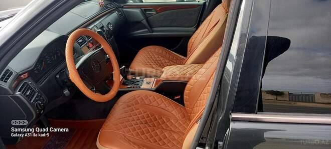 Mercedes E 230 1997, 387,000 km - 2.3 l - Bakı