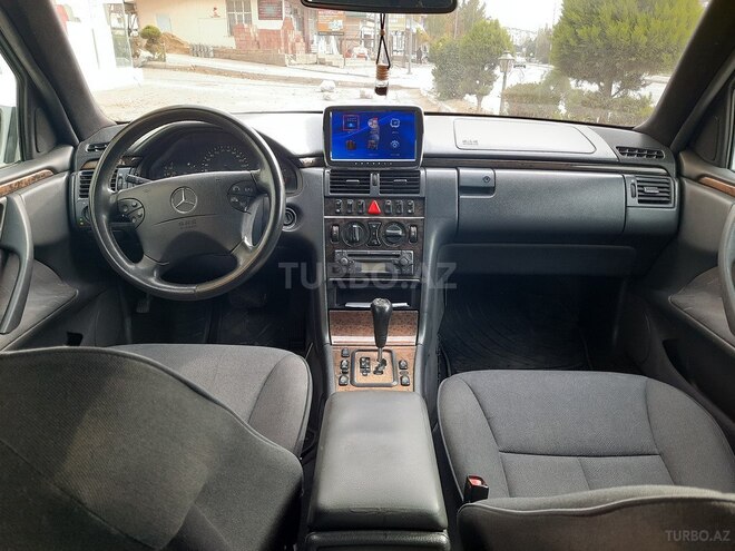 Mercedes E 270 2000, 380,000 km - 2.7 l - Bakı