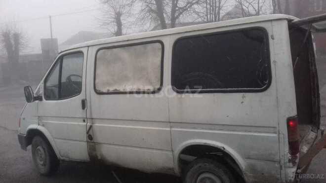 Ford Transit 1988, 355,631 km - 2.5 л - Şəki