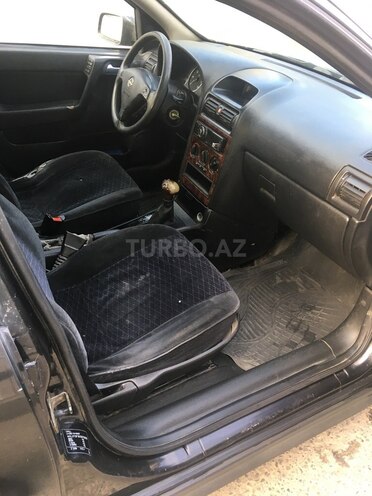 Opel Astra 2000, 300,000 km - 2.0 l - Bakı