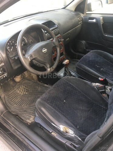 Opel Astra 2000, 300,000 km - 2.0 l - Bakı