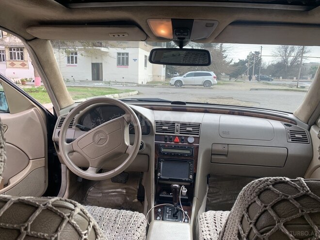 Mercedes C 230 1998, 331,000 km - 2.3 l - Bakı