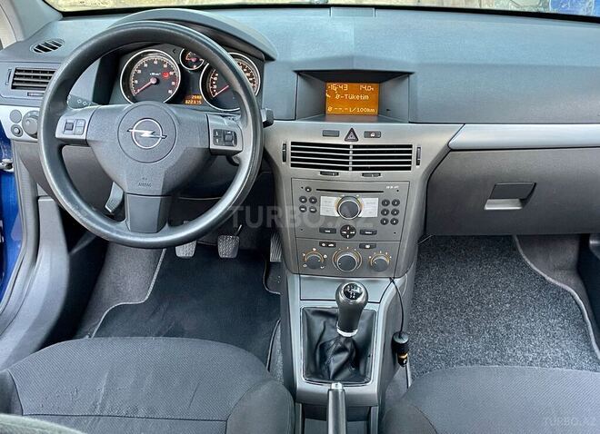 Opel Astra 2005, 223,000 km - 1.4 l - Bakı