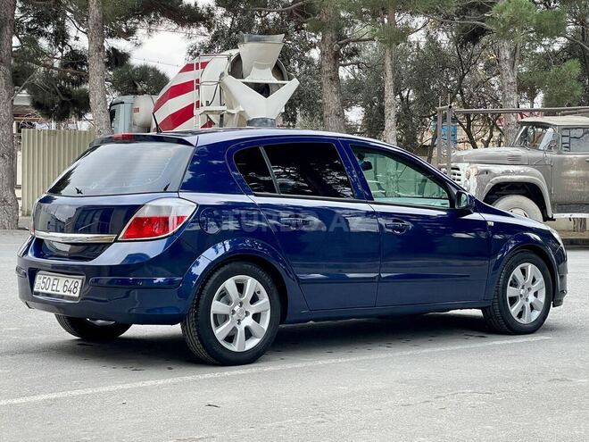 Opel Astra 2005, 223,000 km - 1.4 l - Bakı