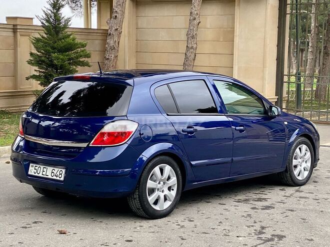 Opel Astra 2005, 223,000 km - 1.4 l - Bakı