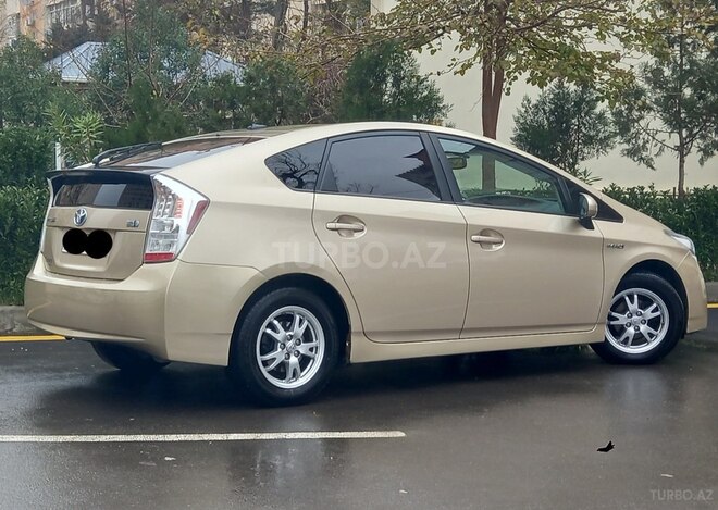 Toyota Prius 2011, 200,000 km - 1.8 l - Bakı