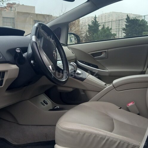 Toyota Prius 2011, 200,000 km - 1.8 l - Bakı