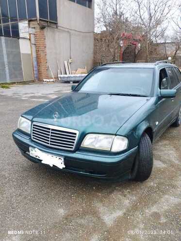 Mercedes C 220 1999, 421,000 km - 2.2 l - Bakı