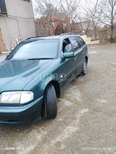 Mercedes C 220 1999, 421,000 km - 2.2 l - Bakı