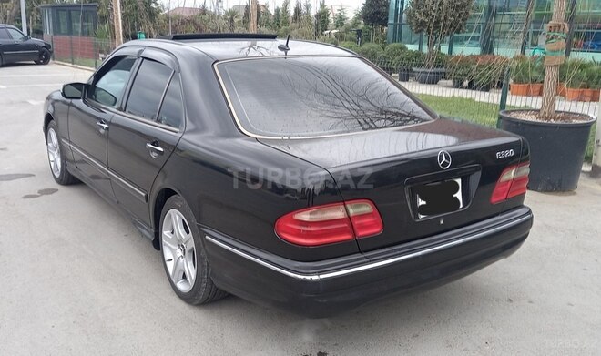 Mercedes E 320 2000, 375,325 km - 3.2 л - Bakı