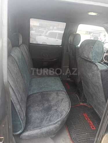 Mitsubishi L200 2013, 324,000 km - 2.4 l - Ucar