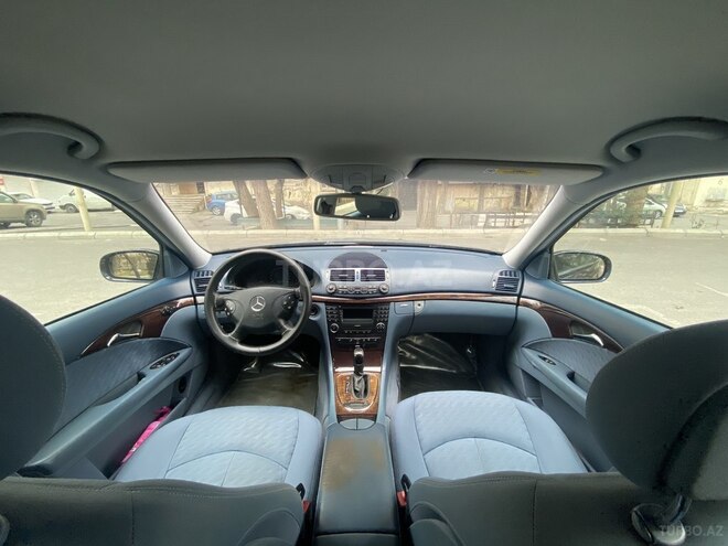 Mercedes E 240 2004, 350,600 km - 2.6 l - Bakı