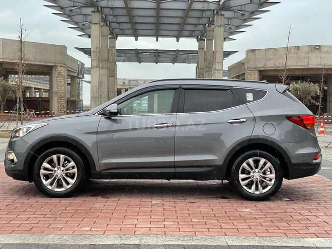 Hyundai Santa Fe 2017, 61,000 km - 2.0 l - Bakı