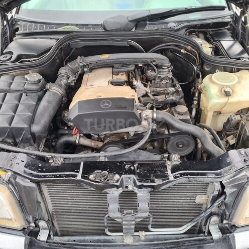 Mercedes C 230 1997, 236,427 km - 2.3 l - Bakı