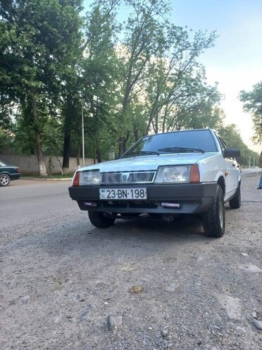 LADA (VAZ) 2109 1988, 175,000 km - 1.5 l - Qazax