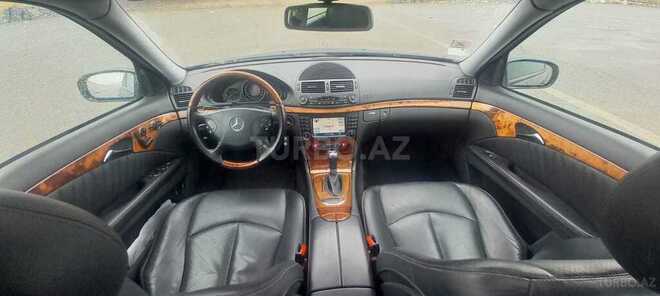 Mercedes E 320 2004, 258,639 km - 3.2 l - Bakı