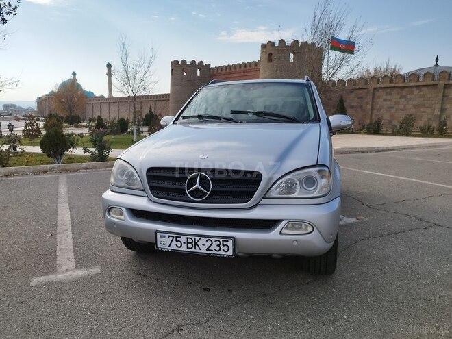 Mercedes ML 270 2004, 350,500 km - 2.7 l - Naxçıvan