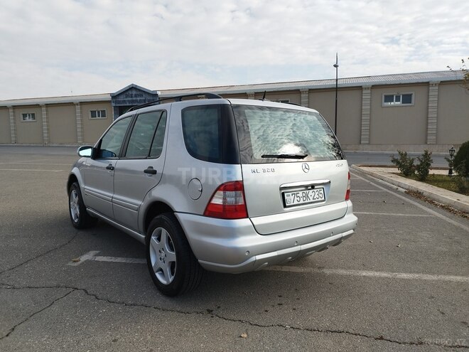 Mercedes ML 270 2004, 350,500 km - 2.7 l - Naxçıvan