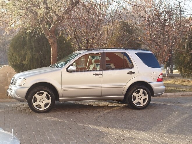 Mercedes ML 270 2004, 350,500 km - 2.7 l - Naxçıvan