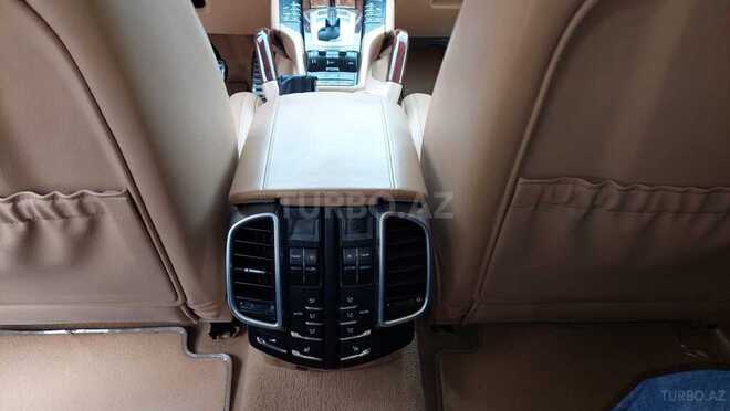 Porsche Cayenne Turbo 2011, 140,000 km - 4.8 л - Bakı