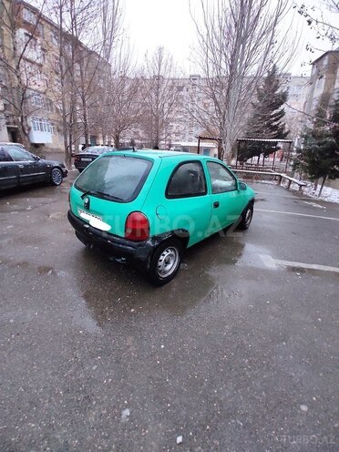 Opel Corsa 1997, 278,650 km - 1.2 l - Sumqayıt