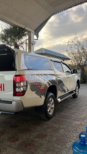 Mitsubishi L200 2021, 4,500 km - 2.4 l - Bakı