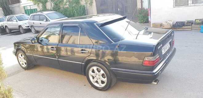 Mercedes E 280 1990, 400,000 km - 2.8 l - Bakı