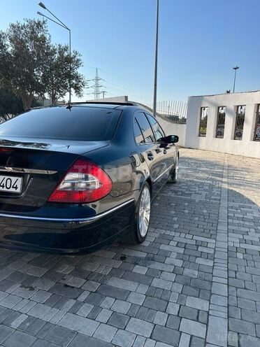Mercedes E 320 2002, 239,000 km - 3.2 l - Bakı