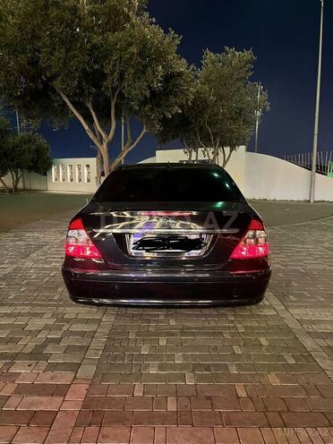 Mercedes E 320 2002, 239,000 km - 3.2 l - Bakı