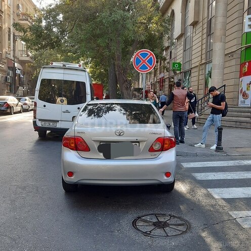 Toyota Corolla 2008, 194,000 km - 1.4 l - Bakı
