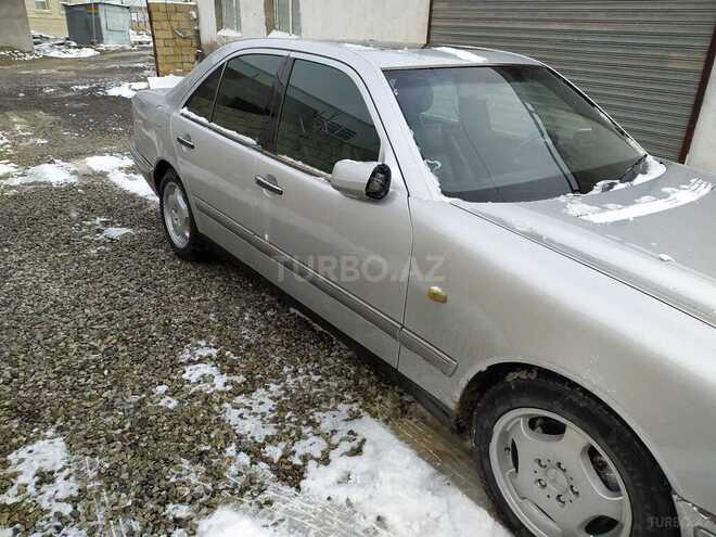 Mercedes E 230 1996, 425,550 km - 2.3 l - Sumqayıt