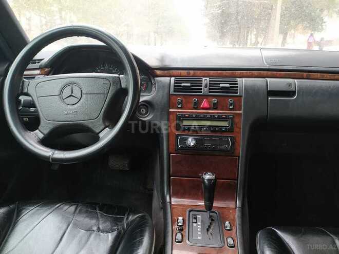 Mercedes E 230 1996, 425,550 km - 2.3 l - Sumqayıt