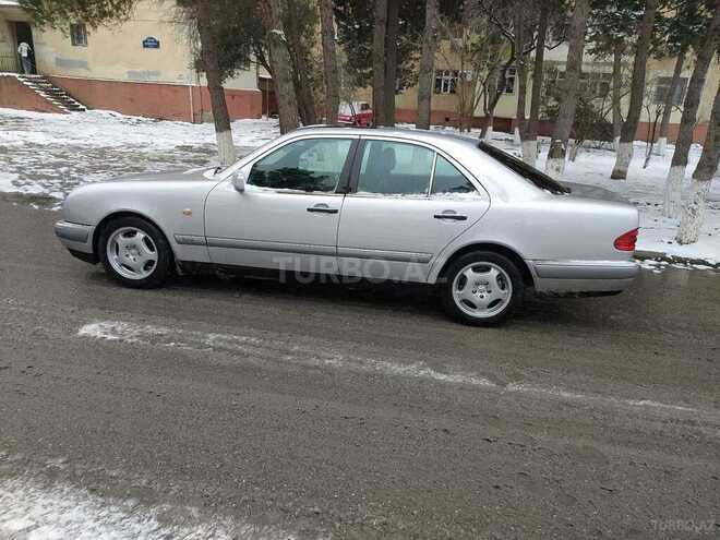 Mercedes E 230 1996, 425,550 km - 2.3 l - Sumqayıt