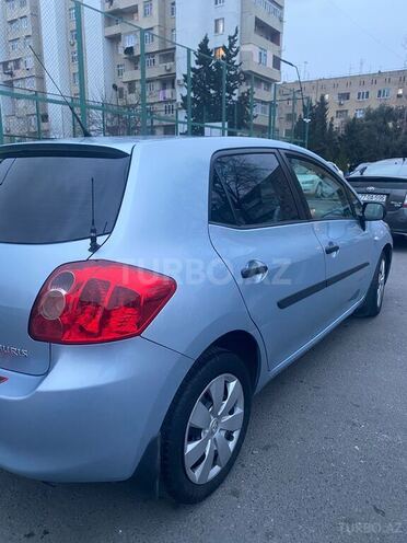 Toyota Auris 2008, 268,893 km - 1.4 l - Bakı