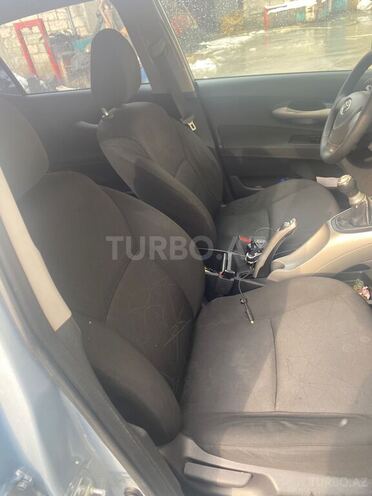 Toyota Auris 2008, 268,893 km - 1.4 l - Bakı