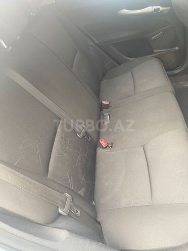 Toyota Auris 2008, 268,893 km - 1.4 l - Bakı