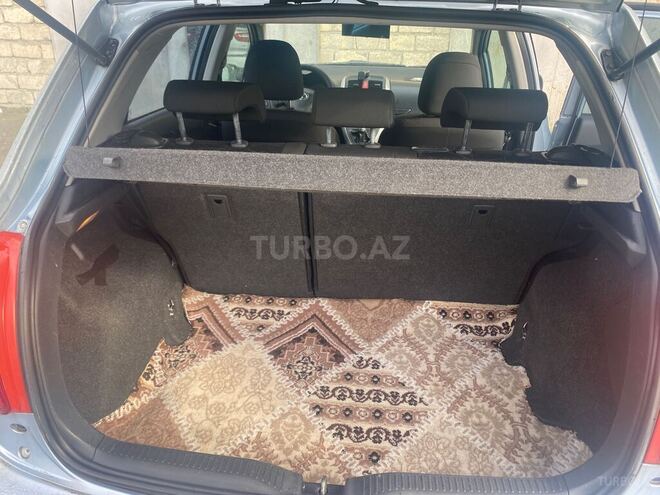 Toyota Auris 2008, 268,893 km - 1.4 l - Bakı