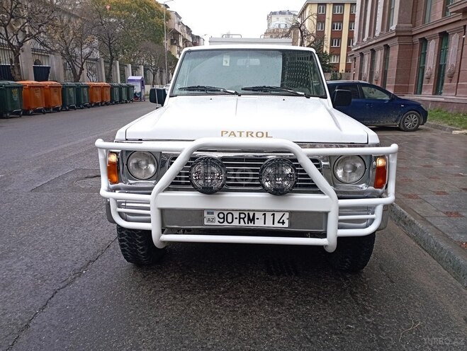 Nissan Patrol 1997, 420,000 km - 4.2 l - Bakı