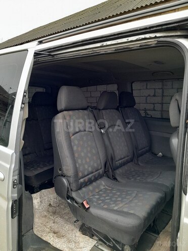 Mercedes Vito 2004, 450,000 km - 2.2 л - Saatlı