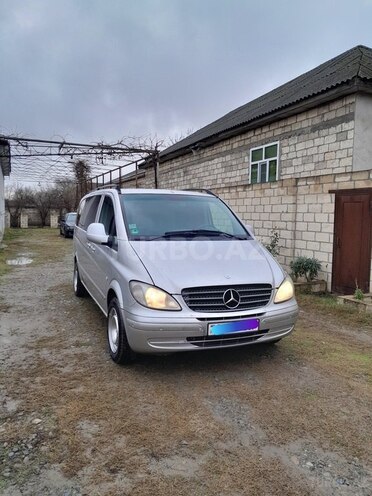 Mercedes Vito 2004, 450,000 km - 2.2 л - Saatlı