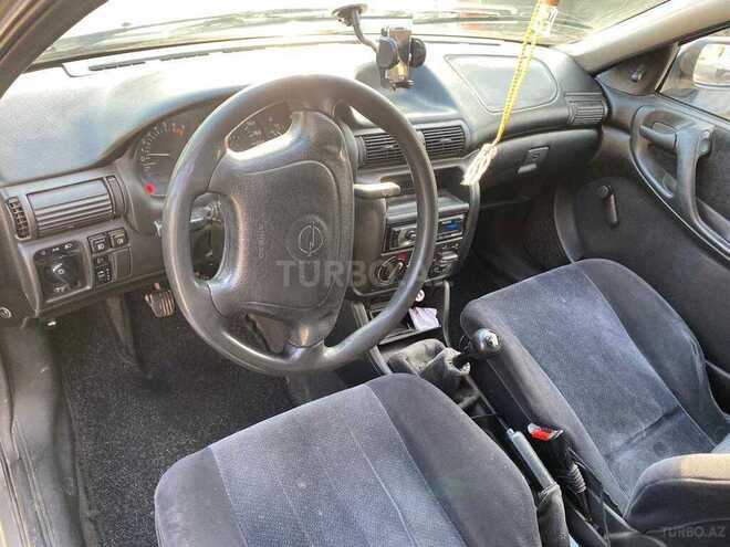 Opel Astra 1996, 356,412 km - 1.6 л - Bakı