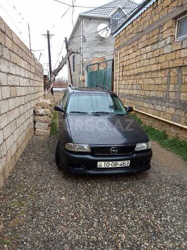 Opel Astra 1997, 272,650 km - 2.0 l - Sumqayıt
