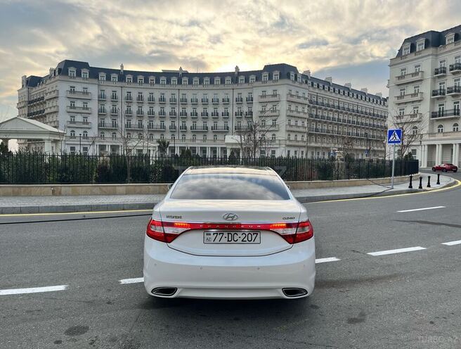 Hyundai Grandeur 2012, 189,800 km - 2.4 л - Bakı