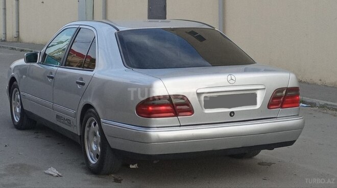 Mercedes E 230 1996, 360,000 km - 2.3 l - Bakı