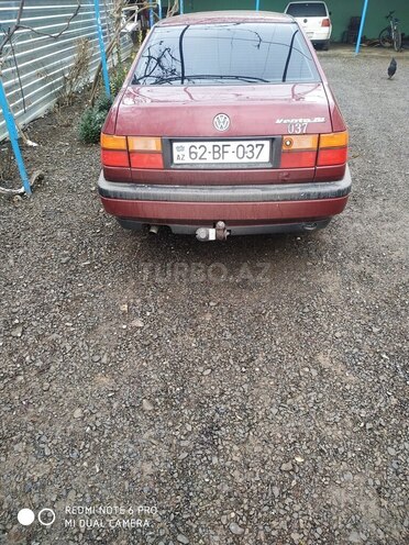 Volkswagen Vento 1994, 260,000 km - 1.8 l - Zaqatala