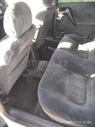Opel Vectra 1996, 385,600 km - 2.0 l - Salyan