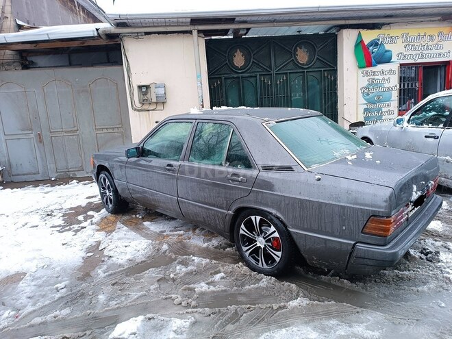Mercedes 190 1992, 356,846 km - 2.0 л - Bakı